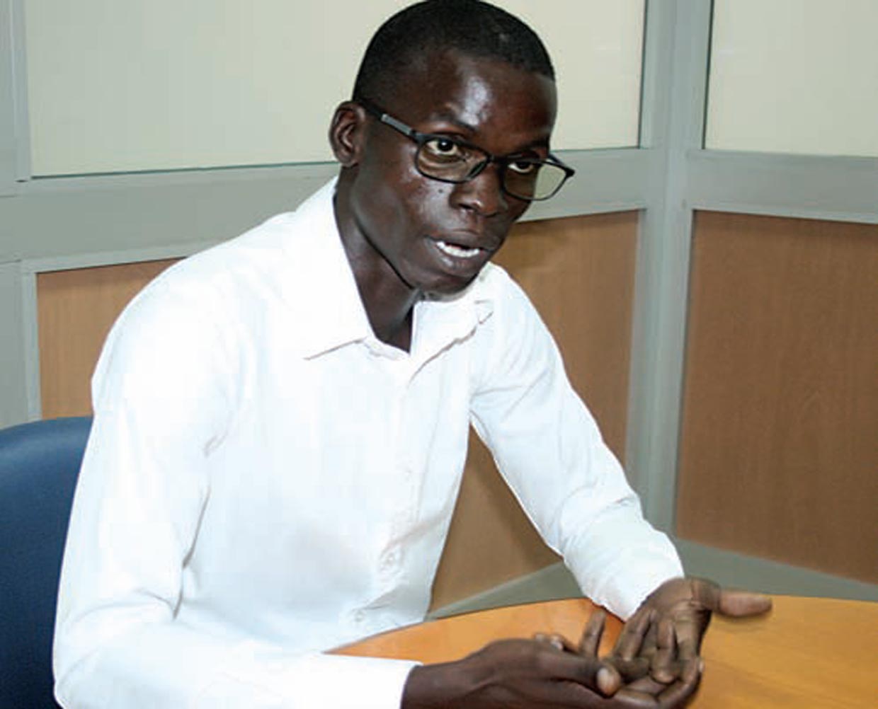 Ex-pastor Alfredo Ngola Faustino foi submetido à vasectomia. (Foto: Ed. Nov)