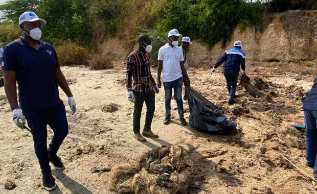 Campanha de Limpeza marca comemorações do Dia Mundial dos Oceanos