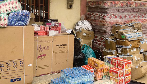 Embaixada sul-africana doa bens ao Lar Nazaré