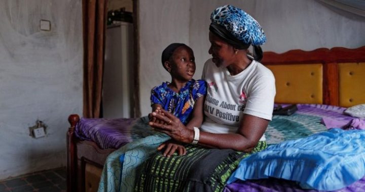 Gâmbia decide manter a proibição da mutilação genital feminina – vitória pelos direitos das meninas e mulheres